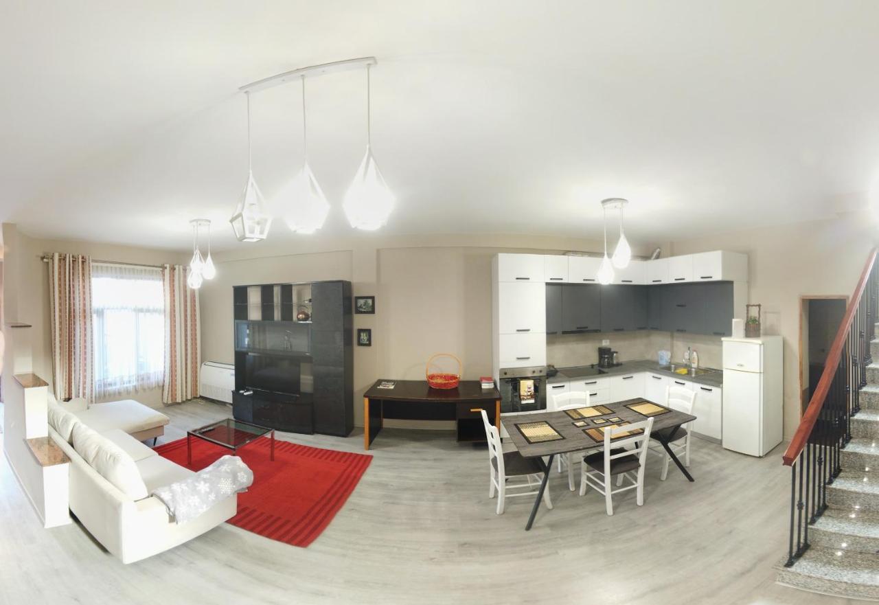 God'S Villa Тирана Экстерьер фото